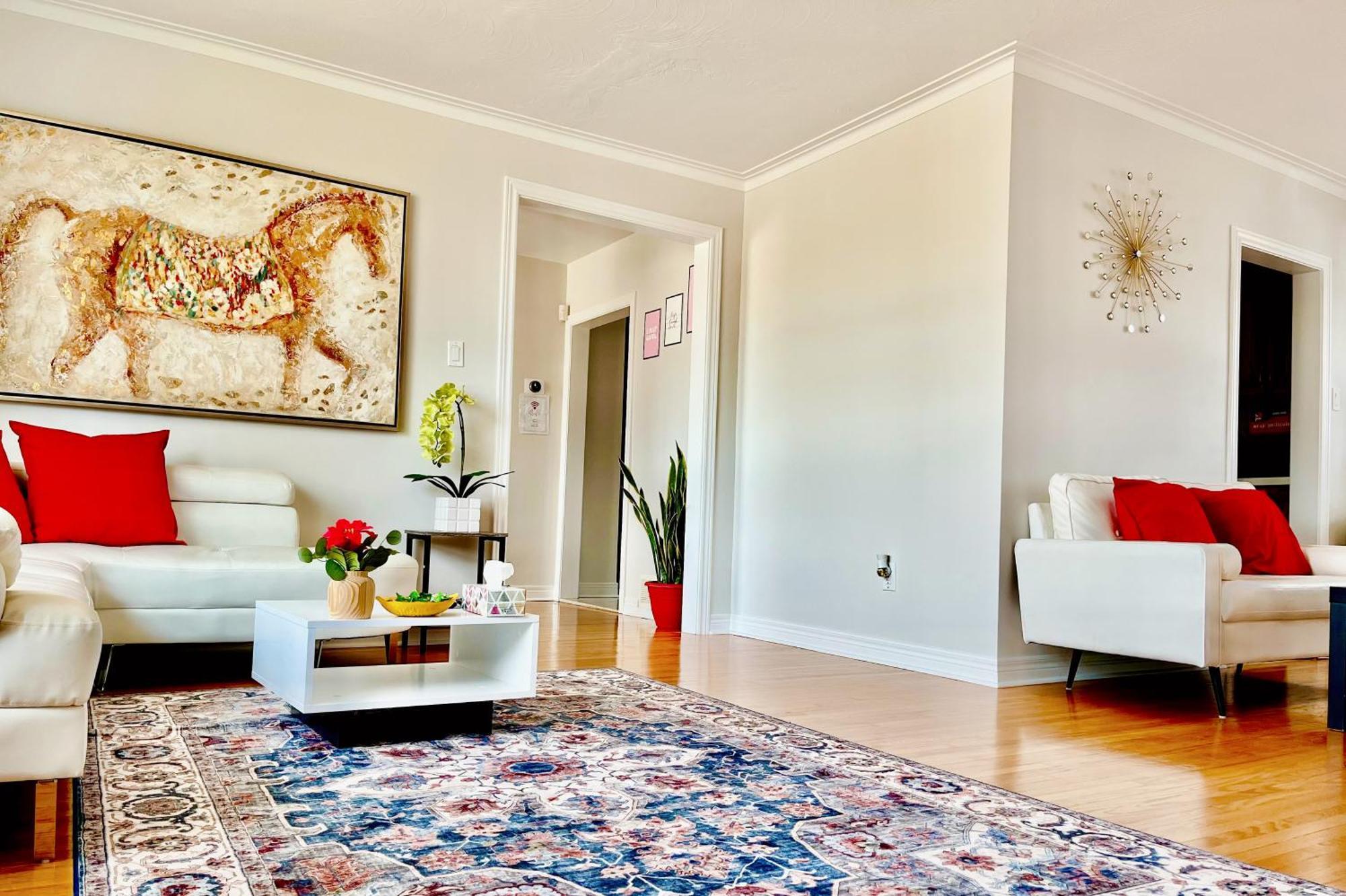 Sunny House - Main Floor, Free Parking, In Toronto Hotel Екстериор снимка